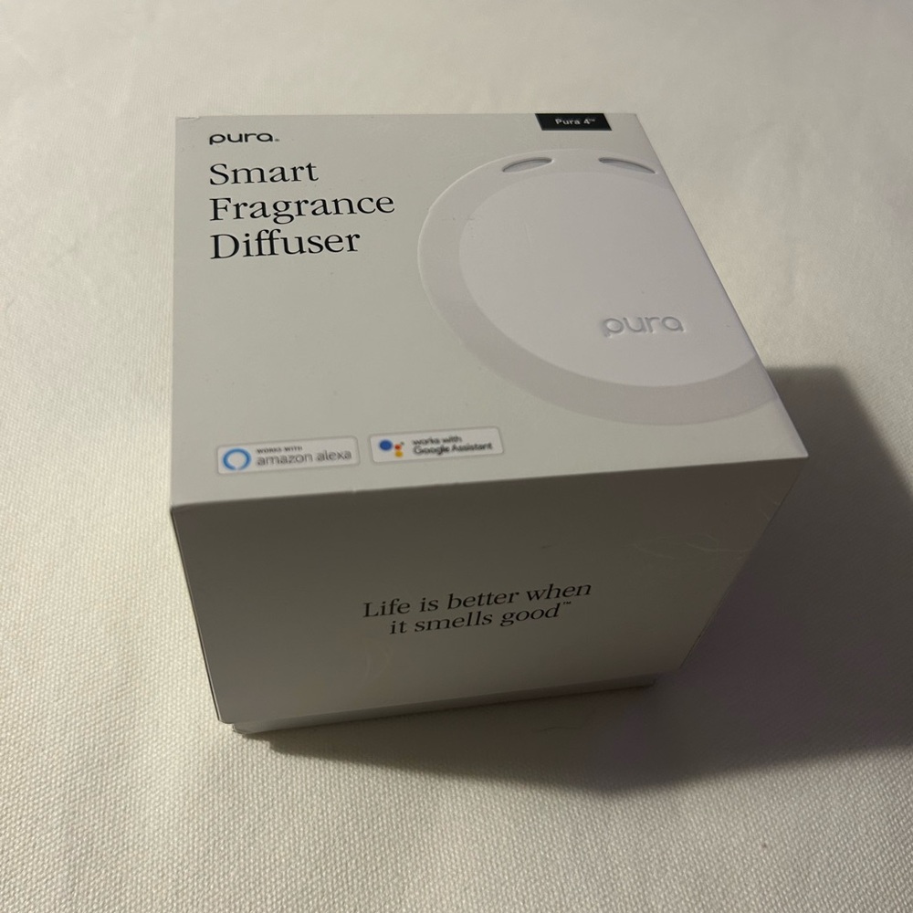 Pura 4 Smart Fragrance Diffuser